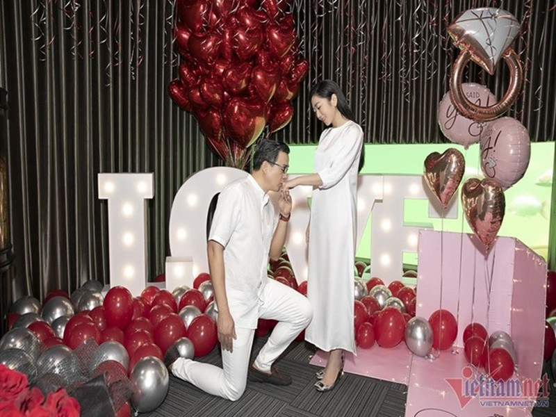 Hà Thanh Xuân lần đầu biết đến Thắng Ngô qua lời “làm mai” của một đạo diễn chương trình truyền hình hồi tháng 4/2021. Đây là thời điểm "vua cá Koi" Việt Nam và vợ cũ đã quyết định ly hôn. Ảnh: Vietnamnet