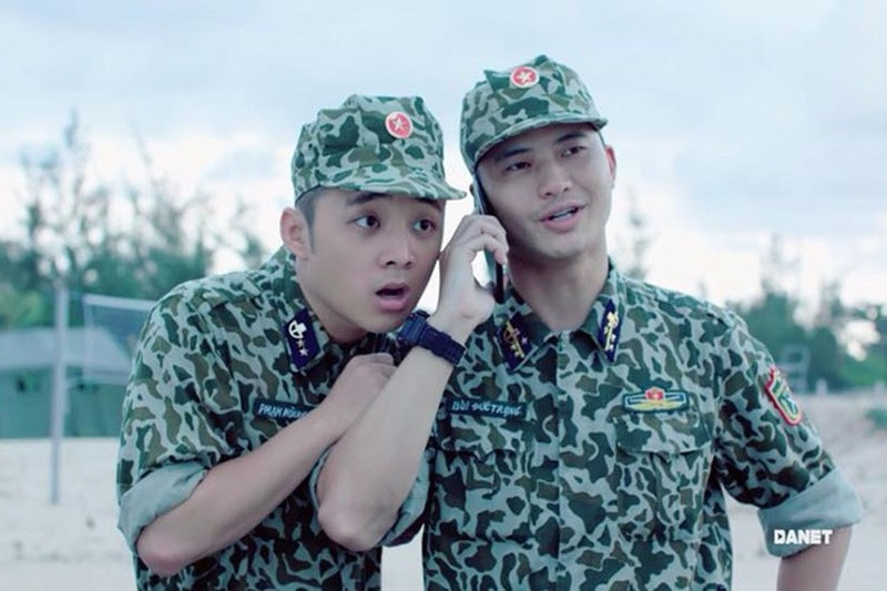 Là ca sĩ, Him Phạm muốn theo đuổi con đường làm diễn viên. Anh từng đóng "Hậu duệ mặt trời" bản việt với vai chàng binh nhất lém lỉnh Hoàng Nam. Ảnh: FBNV