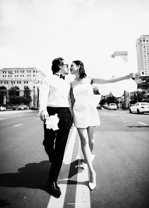 Kathy Uyên không chỉ có tổ ấm hạnh phúc mà sự nghiệp cũng khá thành công.