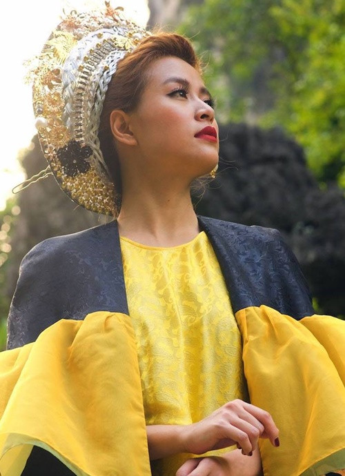 Những năm trở lại đây, Hoàng Thùy Linh liên tục ra mắt các MV thuộc dòng âm nhạc đương đại khai thác chất liệu dân gian. Ảnh: FBNV