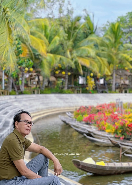 Sau khi vợ mất, Thanh Điền lập một kênh Youtube, đặt tên Thanh Điền – Thanh Kim Huệ để lưu giữ những khoảnh khắc của vợ. Ngoài ra, trên trang cá nhân, ông cũng chia sẻ lại những bức ảnh, clip cũ của Thanh Kim Huệ. Ảnh: FBNV