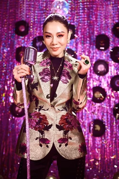 Thu Minh thích danh xưng nữ hoàng nhạc dance. “Tính thời điểm này, tôi là nữ hoàng đầu tiên và duy nhất", Thu Minh khẳng định vào năm 2022. Ảnh: FBNV