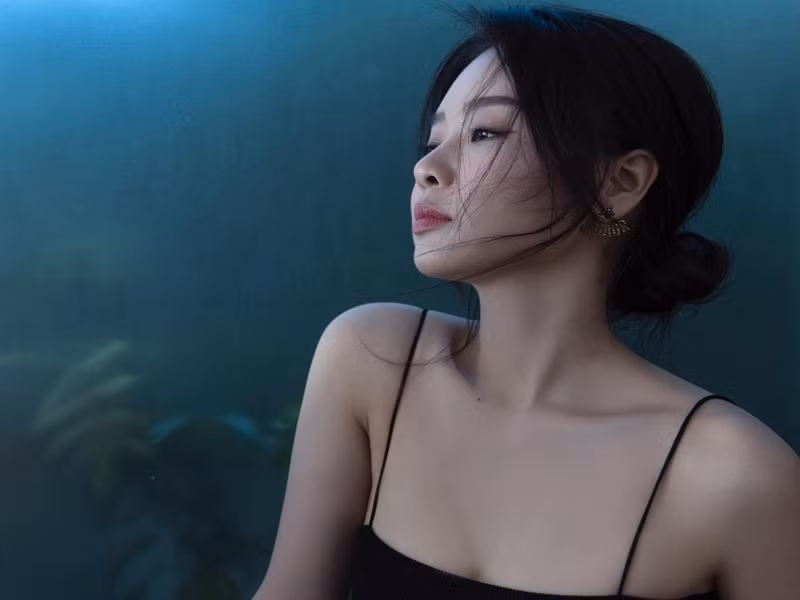 Nét quyến rũ, trẻ trung của Minh Hằng đốn tim nhiều khán giả. Ảnh: FBNV