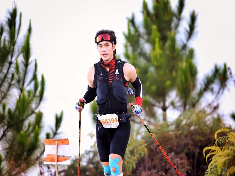 Hình ảnh Nhan Phúc Vinh chinh phục 85km trong một giải chạy bộ cách đây ít ngày.