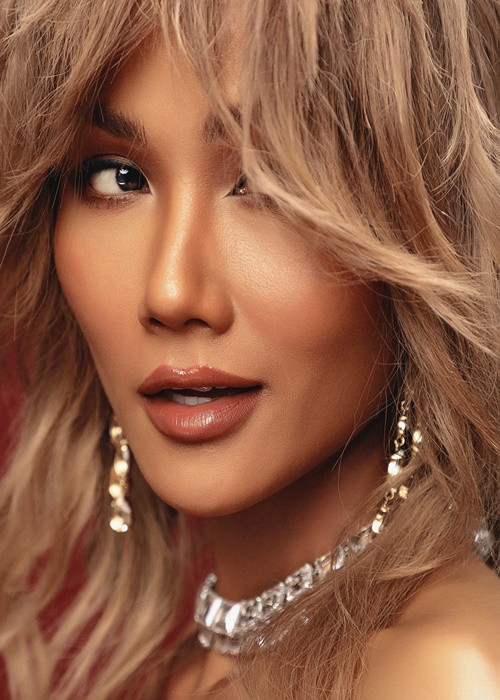 Hoa hậu H’hen Niê cho biết, chỉ số hình thể hiện tại chưa phải hoàn hảo nhất nên cô sẽ cố gắng cải thiện thêm.