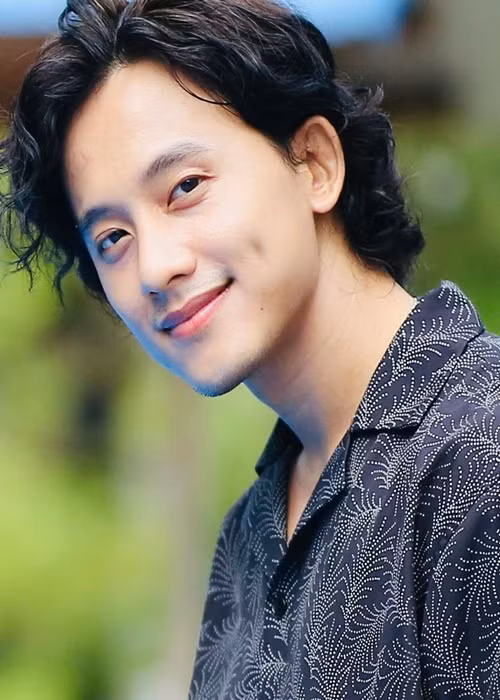 Mới đây, nhiều khán giả “Đất phương Nam” nhớ lại nhân vật Võ Tòng của Lê Quang sau khi có thông tin Mai Tài Phến đảm nhận vai diễn này ở bản điện ảnh “Đất rừng phương Nam”. Ảnh: FBNV