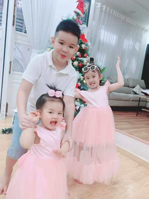 Con trai Vy Oanh ngoan ngoãn, làm gương cho hai em gái.