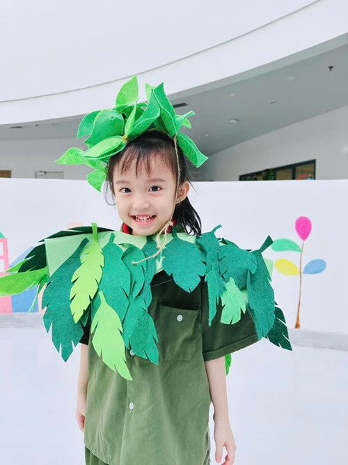 Con gái thứ hai của Vy Oanh càng lớn càng xinh xắn.