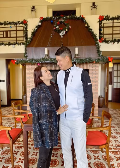 Bình Minh dành nhiều thời gian cho vợ con hơn trong vài năm trở lại đây sau khi ít tham gia hoạt động nghệ thuật.