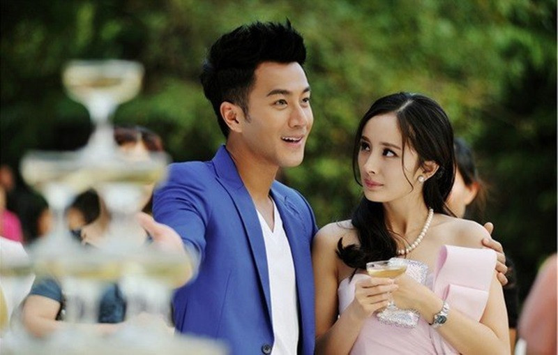 Làm đám cưới mới được 1 năm, Dương Mịch và Lưu Khải Uy đã vướng tin đồn tình cảm rạn nứt khi không còn xuất hiện tình tứ bên nhau như ngày mới hẹn hò, ít nhắc đến đối phương. Ảnh: Người đưa tin