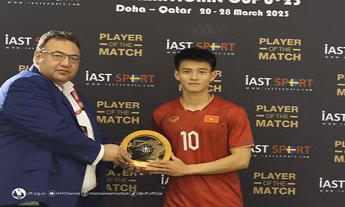 Tien dao U23 Viet Nam duoc vinh danh o Doha Cup