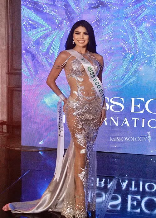Johanna Aponte - đại diện Venezuela cũng là đối thủ đáng gờm của Thanh Hà. Người đẹp này vừa đoạt giải Thí sinh duyên dáng nhất. Ảnh: Missosology