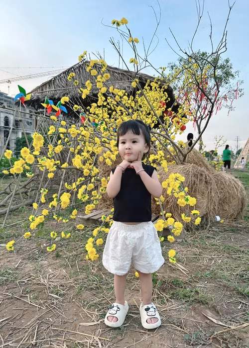 Thiên An từng hài hước cho biết con gái là thánh biểu cảm của năm.