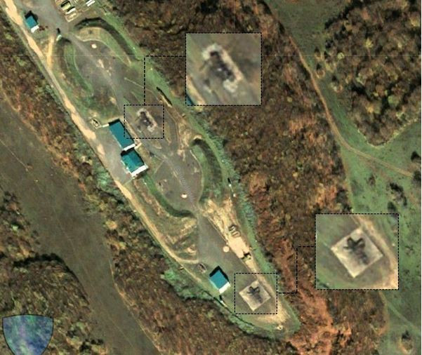 Ngoài ra Armenia còn có 12 tổ hợp radar bị tiêu diệt hoàn toàn: 2 hệ thống P-18 'Spoon Rest D' , 4 hệt hống ST86U/36D6 (dành cho S-300), 1 hệ thống SNR-125 'Low Blow' (dành cho SAM S-125), 2 hệ thống 5N63S (dành cho S-300),1 hệ thống 19J6 (dành cho S-300), 1 hệ thống 1S32 'Pat Hand' (cho 2K11 Krug),1 hệ thống 1S91 SURN (dành cho 2K12 Kub) và 1 hệ thống gây nhiễu R-330P Piramida-I. Ảnh:Armenia công bố trận địa 3 xe S-300 bị phá hủy hoàn toàn.