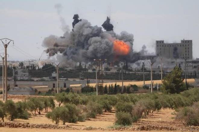 Thông tin hiện trường cho hay, một thiết bị nổ tự chế (IED) đã được kích hoạt khi chiếc xe bọc thép của Thổ Nhĩ Kỳ vừa đi qua và xe thiết giáp Nga tiến tới, rất may binh sĩ Nga không bị thương trong vụ này.