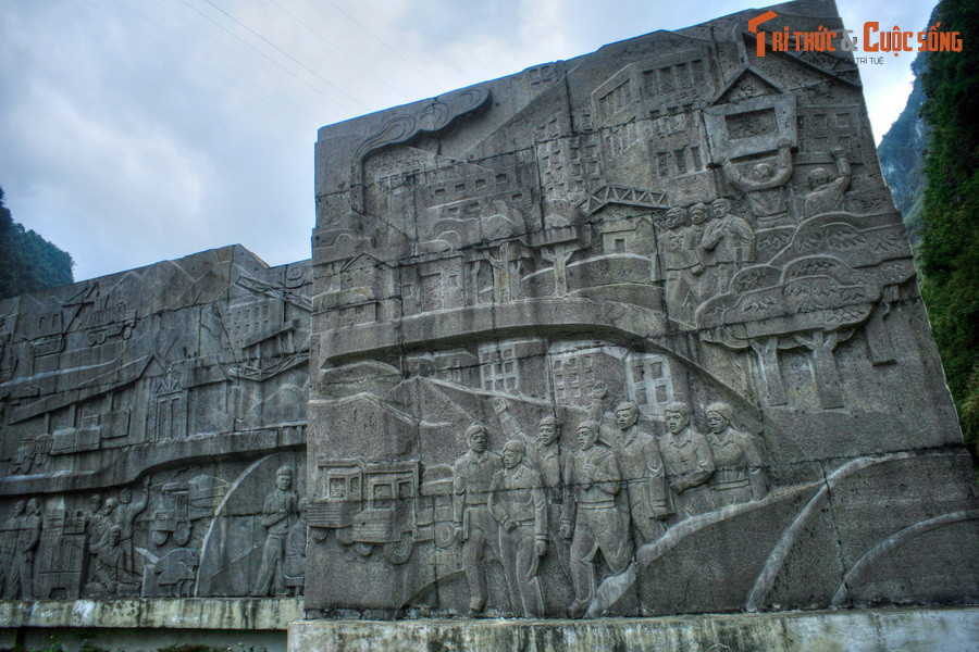 Có thể nói, với một bề dày lịch sử và truyền thống của nhiều thế hệ giai cấp công nhân vùng mỏ, mỏ thiếc Tĩnh Túc đang đóng góp ổn định và bền vững cho sự phát triển kinh tế - xã hội của tỉnh Cao Bằng nói riêng và cả nước nói chung.