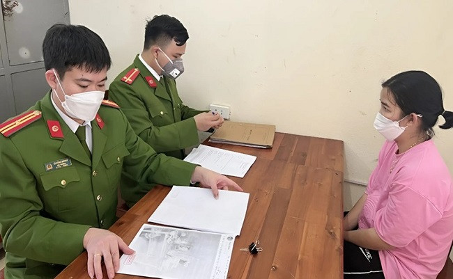 Nữ phạm nhân trốn khỏi trại giam vừa bị bắt là ai? Nu pham nhan tron khoi trai giam vua bi bat la ai?