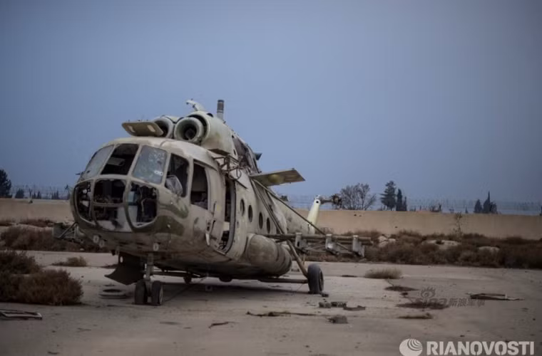 Không chỉ vậy, vô số máy bay của Không quân Syria đã bị phá hủy.