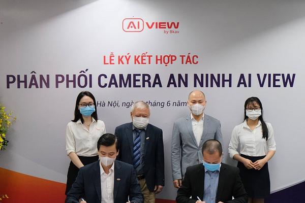 Để chinh phục thị trường Mỹ, camera AI View của Bkav phải vượt qua các bài kiểm tra và được cấp Chứng nhận FCC (Chứng nhận của Ủy ban Truyền thông Liên Bang Hoa Kì cho các thiết bị điện tử).