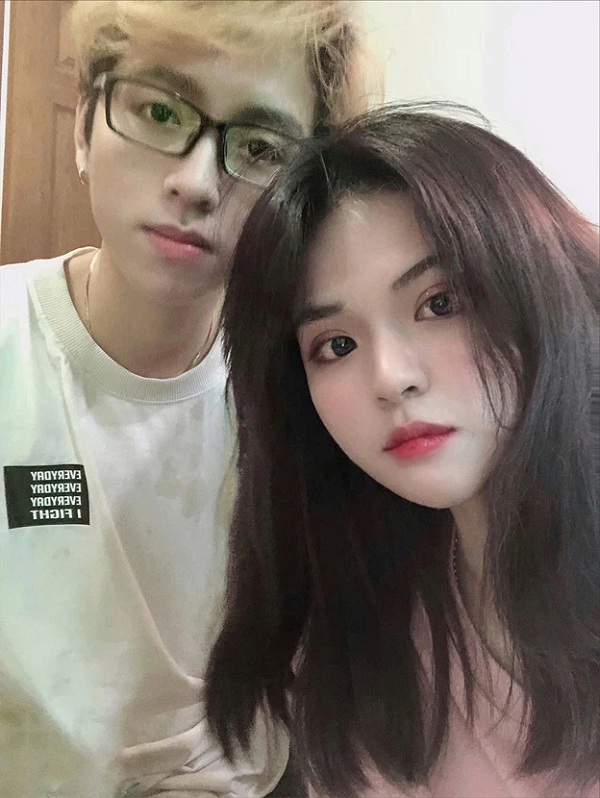 Cô nàng chia sẻ, trong tương lai cô muốn theo đuổi sự nghiệp game thủ LMHT chuyên nghiệp. Tuy nhiên do giải nữ quá ít và Gia Mẫn đang gặp một số rắc rối về kinh tế nên đang nản dần, không theo đuổi được đam mê.