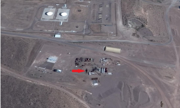 Tất nhiên cũng có nhiều ý kiến bác bỏ thông tin cấu trúc khổng lồ ở Nam Cực là căn cứ của người ngoài hành tinh. Thứ mà các thợ săn tìm thấy có thể chỉ là một sự cố về hình ảnh của Google Earth.