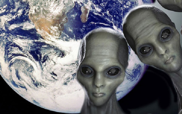 Trái lại với mong muốn tìm kiếm của nhiều tổ chức hiện nay, nhà khoa học thiên tài Stephen Hawking đã cảnh báo rằng những người ngoài hành tinh thông minh có thể là những kẻ cướp tài nguyên từ các hành tinh màu mỡ xung quanh thiên hà, chinh phục và định cư theo ý muốn.