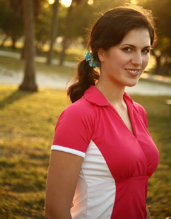 Cũng trong năm 2007, Gal vô địch giải nữ nghiệp dư châu Âu. Cô nàng giành được vị trí thứ 14 trong Giải đấu vòng loại chung kết LPGA 2007, và đủ điều kiện thi đấu trên LPGA vào năm 2008. Kể từ đây, Gal bước chân vào con đường golf chuyên nghiệp.