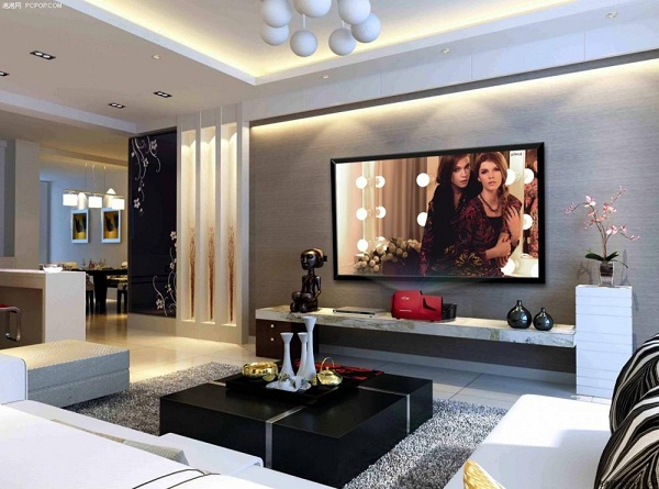 Khi sử dụng tivi, bạn nên chỉnh mức độ sáng vừa phải cho màn hình và không để âm lượng quá lớn gây lãng phí.