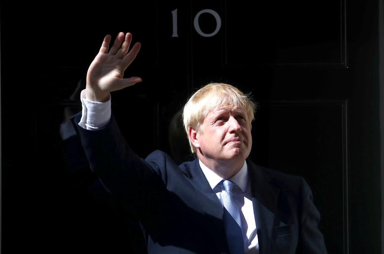 Tuần làm việc đầu tiên của tân Thủ tướng Anh Boris Johnson dường như khá bận rộn.