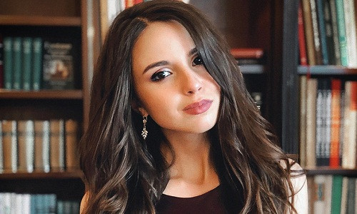 Chân dung nữ cảnh sát Nga xinh đẹp, Darya Yusupova.