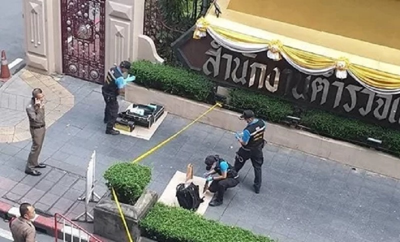 Trước đó, ngày 1/8, cảnh sát Thái Lan đã phát hiện hai quả bom giả gần khu vực tổ chức Hội nghị ASEAN. Ảnh: Twitter.