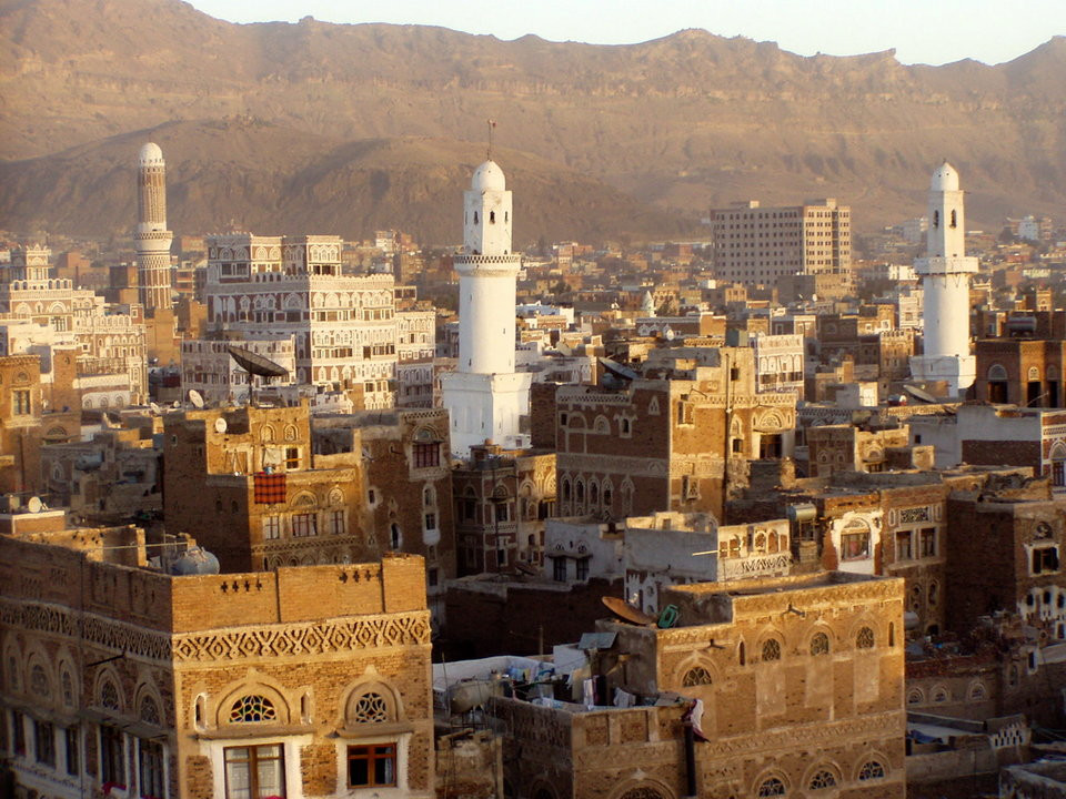 Người dân Yemen có chiều cao trung bình 156,92 cm. Nam giới nước này cao trung bình 159,88 cm và nữ giới cao 153,97 cm.