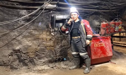 Kinh ngac cuoc song thuong nhat cua tho mo kim cuong o Nga-Hinh-11