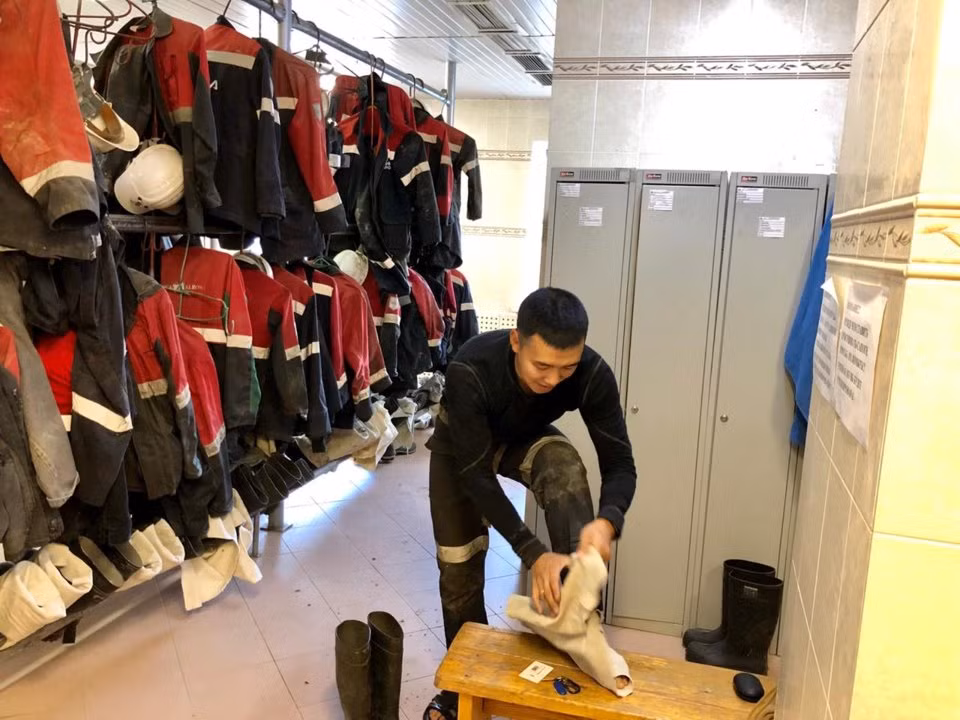 Kinh ngac cuoc song thuong nhat cua tho mo kim cuong o Nga-Hinh-8