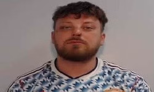 Di tu vi dam gay rang hanh khach tren may bay