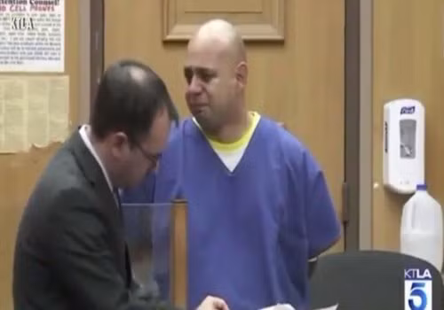 Dau long tre thiet mang do bi bo quen trong oto tren the gioi-Hinh-3