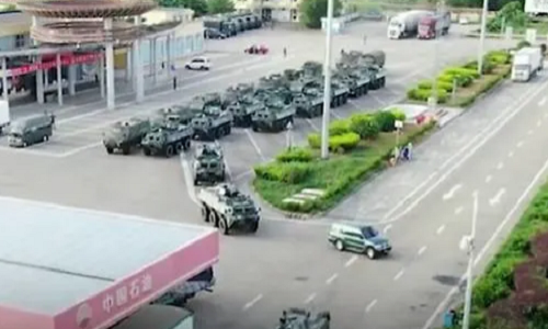 Vi sao xe boc thep Trung Quoc xuat hien gan Hong Kong?