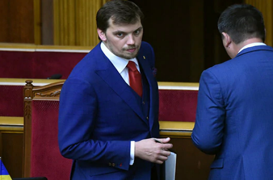 Ở tuổi 35, ông Oleksiy Goncharuk trở thành người trẻ tuổi nhất từng giữ cương vị Thủ tướng tại Ukraine. Ảnh: FB.