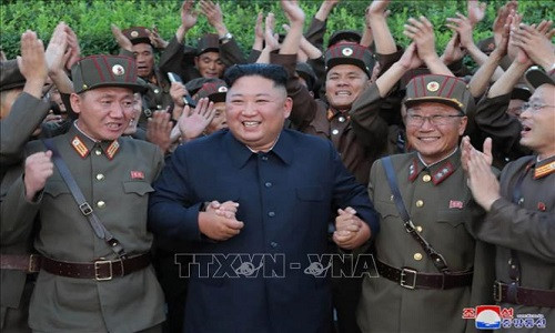 Trieu Tien sua Hien phap cung co quyen luc cua ong Kim Jong-un