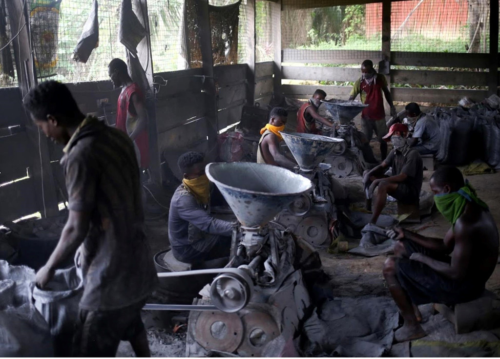 Nhin lai qua khu dau xot ve buon ban no le Chau Phi-Hinh-7