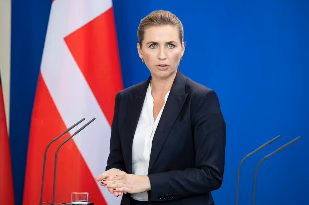 "Tôi đã mong muốn có một cuộc đối thoại về nhiều lợi ích chung giữa Đan Mạch và Mỹ, bao gồm kêu gọi hợp tác hơn giữa Mỹ, Greenland, đảo Faroe và Đan Mạch để phát triển thêm ở Bắc Cực", người đứng đầu chính phủ Đan Mạch nói. Ảnh: NYP.