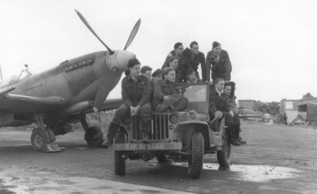 Đây là một trong những loại phương tiện hiếm hoi có mặt trên mọi mặt trận trong chiến tranh Thế giới thứ hai. Kể cả những nơi Mỹ không tham chiến, xe Jeep vẫn có mặt dưới dạng hàng viện trợ của Mỹ cho đồng minh. Nguồn ảnh: Warhistoryonline.