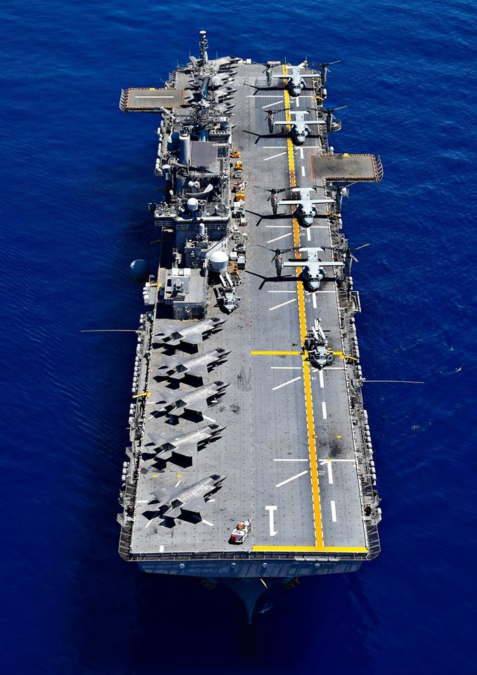 Cuối tuần vừa qua, tàu đổ bộ tấn công USS Wasp của Hải quân Mỹ cùng với lực lượng thuỷ quân lục chiến đã có mặt tại vịnh Subic, Philippines để chuẩn bị cho cuộc tập trận chung mang tên Balikatan sắp diễn ra. Nguồn ảnh: Sina.