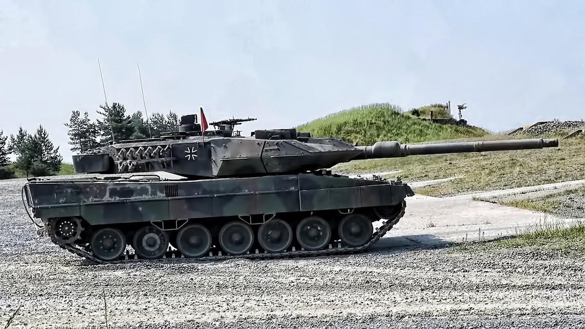 Leopard 2A6 - phiên bản xe tăng Leopard 2 hiện đại nhất hiện nay có giá 6,7 triệu USD cho mỗi chiếc. Nguồn ảnh: QQ.