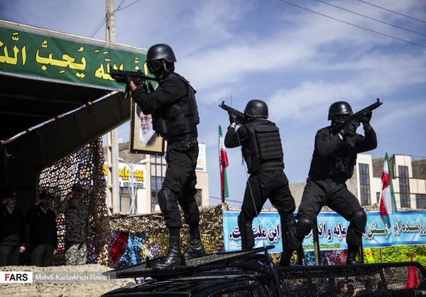 Đặc nhiệm chống khủng bố của Iran sử dụng các loại tiểu liên MP5, khôn rõ bằng cách nào Iran dù đang chịu cấm vận vẫn có thể mua được loại tiểu liên này từ nước ngoài. Nguồn ảnh: Farsnews.