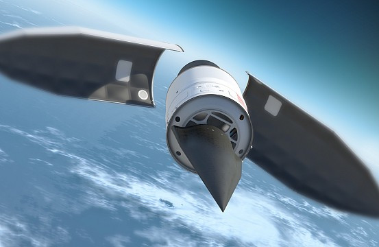 Trong khi tên lửa hành trình có tốc độ thấp và độ cơ động cao thì tên lửa đạn đạo lại ngược lại, có tốc độ cao nhưng độ cơ động thấp thì tên lửa siêu siêu thanh lại có được cả hai - điều này khiến nó trở thành cái đích cho nhiều cuộc đua vũ trang ở thời điểm hiện tại. Nguồn ảnh: NI.