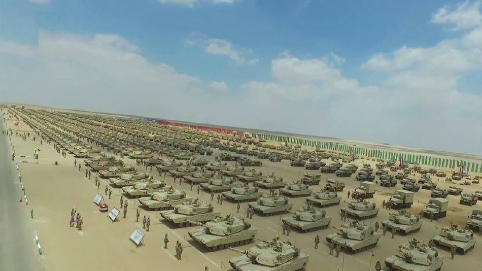 Tổng cộng trong biên chế chính thức của Ai Cập có hơn 1000 chiếc xe tăng chủ lực loại này. Kèm theo đó là đơn đặt hàng thêm 200 chiếc đã được Ai Cập ký với Mỹ từ năm 2014 không rõ đã nhận đủ hay chưa. Nguồn ảnh: Sina.