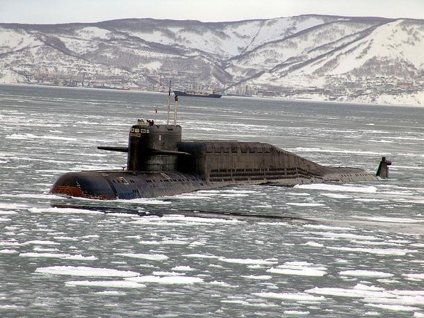 Do đó, Bình Nhưỡng sẽ cố gắng thể hiện sự hợp tác với Moscow trong lĩnh vực an ninh, giáo sư Kim Yong Hyun nhận định. Trong ảnh, tàu ngầm hạt nhân chạy bằng năng lượng hạt nhân Svyatoy Georgy Pobedonosets thuộc Hạm đội Thái Bình Dương của Nga. Ảnh: TASS.