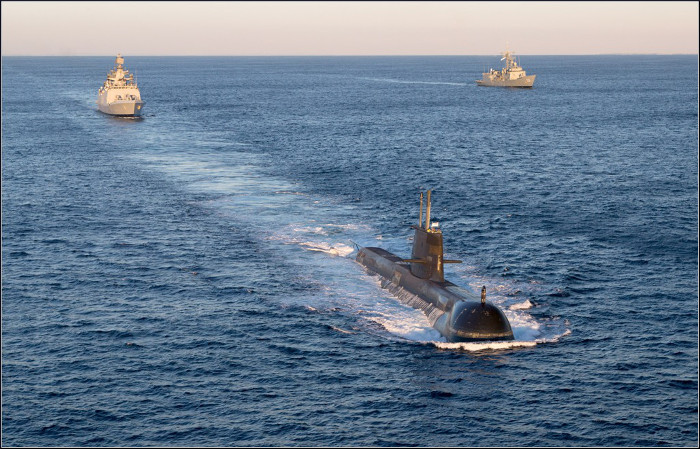 Tàu ngầm Collins - tàu ngầm trong biên chế Hải quân Australia tham gia cuộc tập trận với nhiệm vụ làm "quân xanh". Nguồn ảnh: Sina.