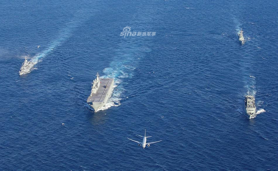 Diễn ra từ cuối tuần vừa rồi và dự kiến sẽ kéo dài tới ngày 14/4 này, cuộc tập trận hải quân chung giữa Hải quân Hoàng gia Australia và Hải quân Hoàng gia Ấn Độ có tên AUSINDEX-2019. Nguồn ảnh: Sina.